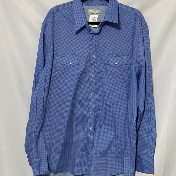 Wrangler Other - WRANGLER WRANCHER MENS SIZE 2XT(Tall)PEARL SNAP BUTTONS BLUE CIRCLE DESIGN SHIRT